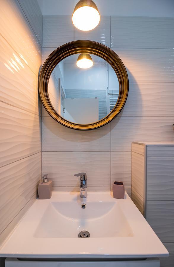 Comfortable & Lovely Apartment Belgrad Exterior foto