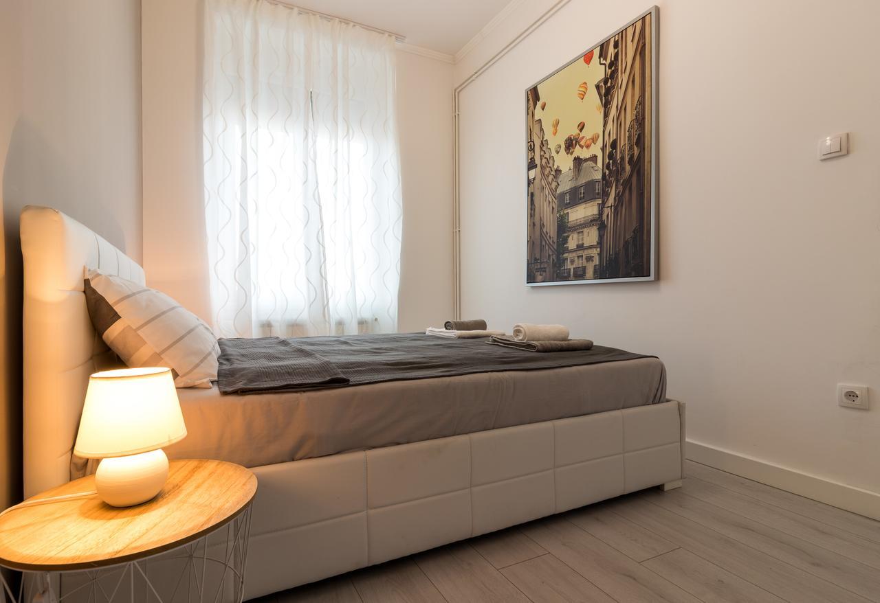 Comfortable & Lovely Apartment Belgrad Exterior foto